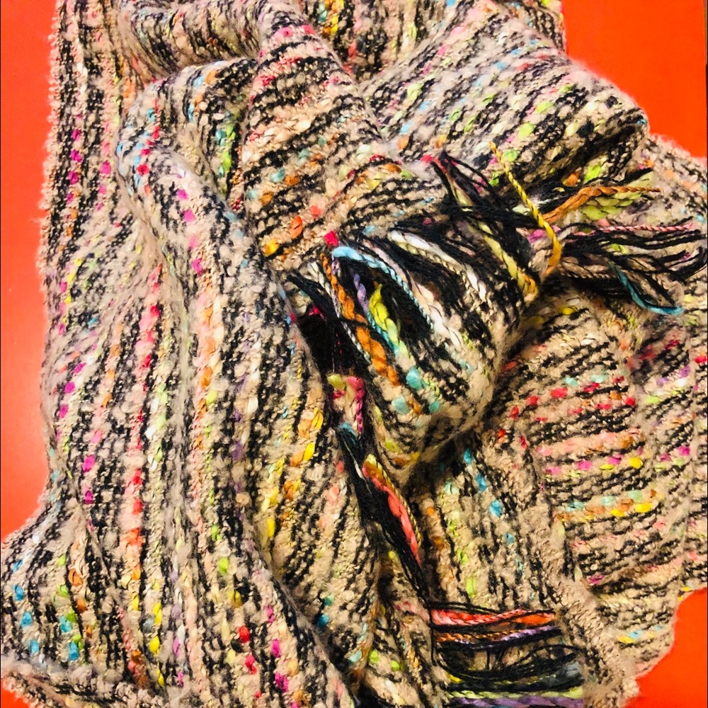 Express scarf